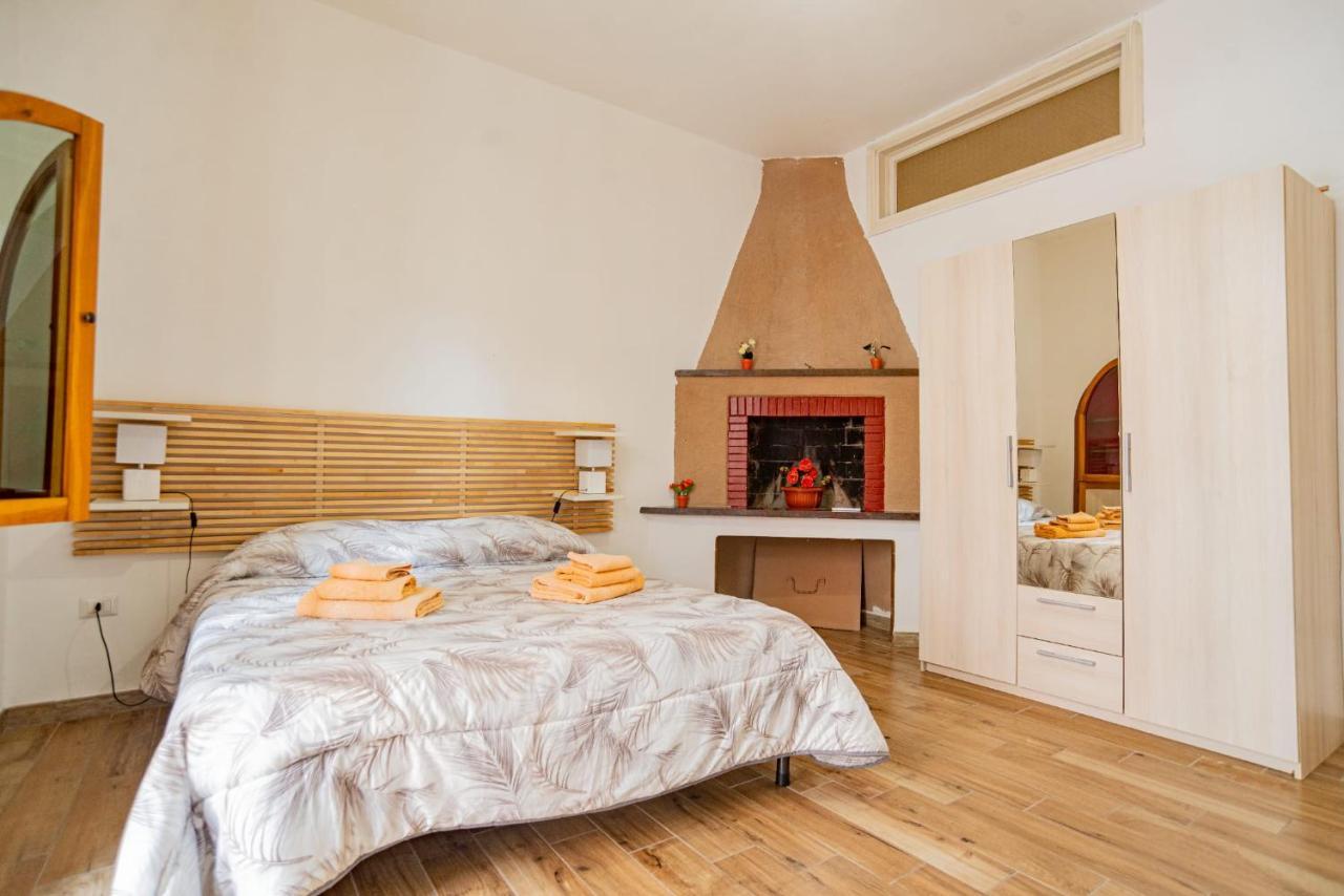 Valery Apartments Alghero Bagian luar foto